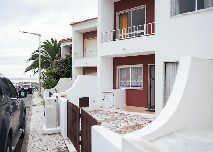 Surf Emotions Hostal Baleal